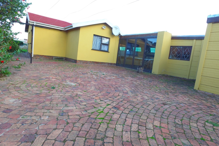 3 Bedroom Property for Sale in Houghton Place Western Cape